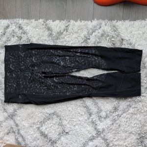 Lululemon running capris